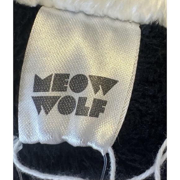 Meow Wolf Plush Twisted Multiverse Cat Wolf Black White 10” Stuffed Animal New - Picture 9 of 10